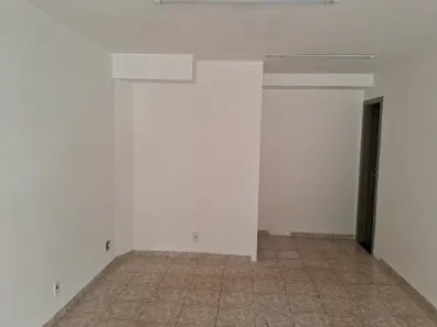 Ponto Comercial para alugar, 30m² no Setor de Habitações Individuais Sul, Brasília