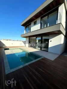 Casa com 3 Quartos à venda, 316m² no Pedra Branca, Palhoça