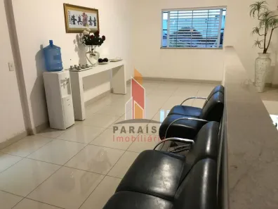 Galpão/Depósito/Armazém à venda, 950m² no Nossa Senhora Aparecida, Uberlândia