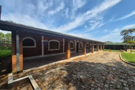 Fazenda/Sítio com 3 Quartos para alugar, 350m² no Chácara Recreio Vista Alegre, Botucatu