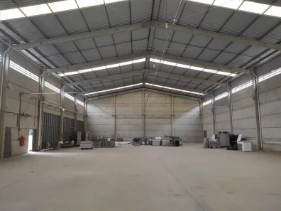 Galpão/Depósito/Armazém com 3 Quartos para alugar, 1035m² no Fortaleza, Blumenau