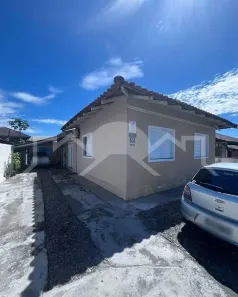 Casa com 3 Quartos à venda, 145m² no Petrópolis, Joinville