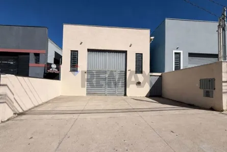 Galpão/Depósito/Armazém para alugar, 250m² no Vila Mota, Bragança Paulista