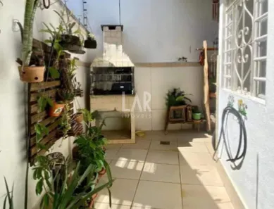 Casa com 3 Quartos para alugar, 105m² no Buritis, Belo Horizonte