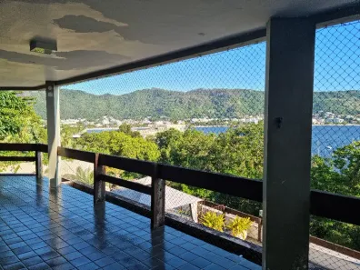 Casa com 5 Quartos à venda, 500m² no São Francisco, Niterói