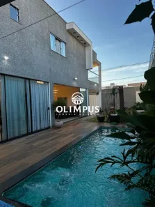 Casa com 3 Quartos à venda, 260m² no Laranjeiras, Uberlândia
