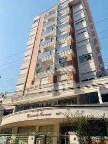 Apartamento com 2 Quartos à venda, 64m² no Centro, Florianópolis