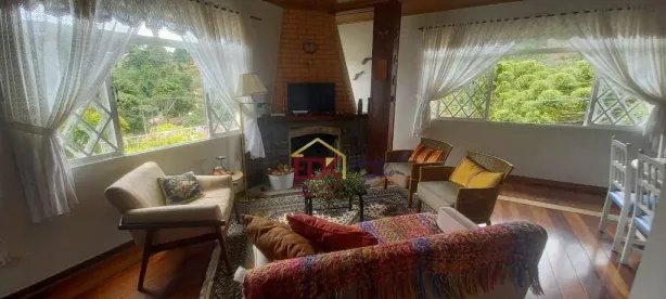 Casa de Condomínio com 4 Quartos para alugar, 110m² no Jardim Manancial, Campos do Jordão