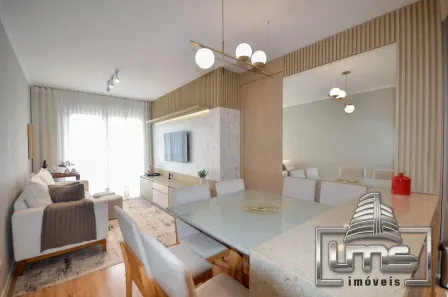 Apartamento com 2 Quartos à venda, 51m² no Santa Cândida, Curitiba