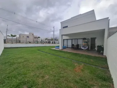 Casa com 3 Quartos à venda, 167m² no Residencial Jardins Lyon, Aparecida de Goiânia