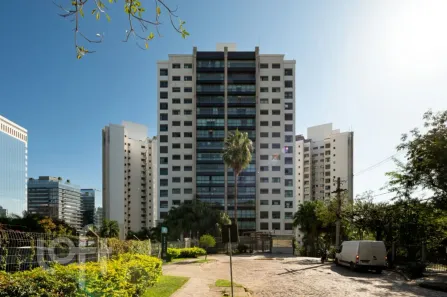 Apartamento com 3 Quartos à venda, 130m² no Três Figueiras, Porto Alegre