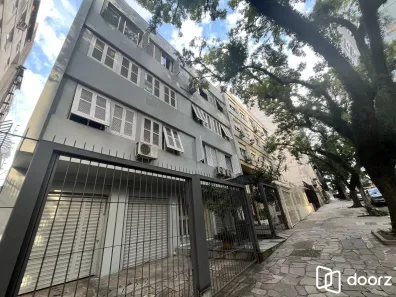 Apartamento com 2 Quartos à venda, 59m² no Independência, Porto Alegre
