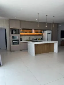 Casa com 3 Quartos à venda, 280m² no Plano Diretor Sul, Palmas