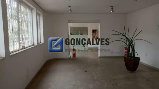 Ponto Comercial para alugar, 370m² no Nova Petrópolis, São Bernardo do Campo