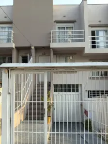 Sobrado com 3 Quartos à venda, 105m² no Santa Lúcia, Caxias do Sul