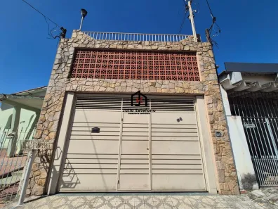 Sobrado com 3 Quartos para alugar, 240m² no Centro, Taubaté