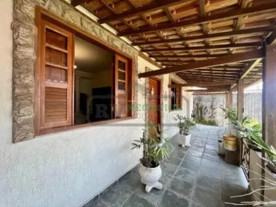 Casa com 7 Quartos à venda, 300m² no Santa Maria, Juiz de Fora