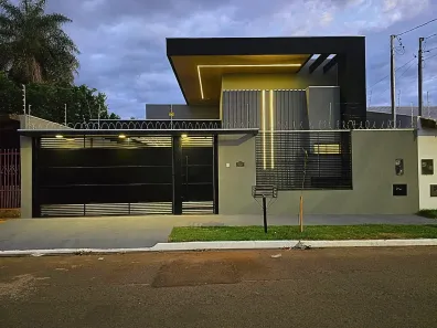 Casa com 3 Quartos à venda, 180m² no Pioneiros, Campo Grande