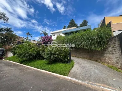 Casa de Condomínio com 3 Quartos à venda, 682m² no Nova Higienópolis, Jandira