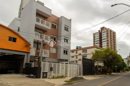 Apartamento com 3 Quartos à venda, 105m² no Passo da Areia, Porto Alegre