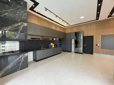 Casa com 3 Quartos à venda, 256m² no Jardim Paris III, Maringá
