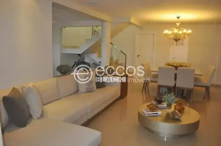 Cobertura com 4 Quartos à venda, 350m² no Lídice, Uberlândia