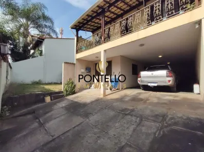 Casa com 4 Quartos à venda, 328m² no Caiçaras, Belo Horizonte