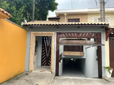 Sobrado com 3 Quartos à venda, 200m² no Vila Irmãos Arnoni, São Paulo