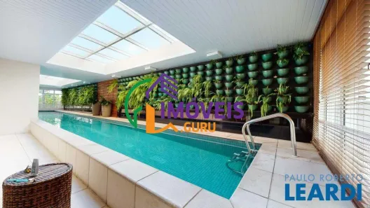 Apartamento com 2 Quartos à venda, 51m² no Aclimação, São Paulo