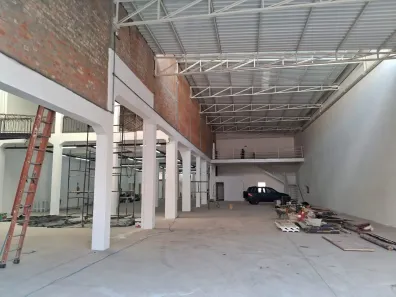 Galpão/Depósito/Armazém para alugar, 1500m² no Brás, São Paulo