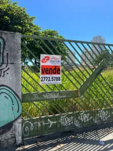 Lote/Terreno à venda, 700m² no Imbetiba, Macaé