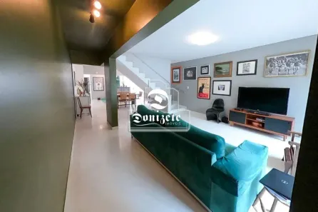 Sobrado com 3 Quartos à venda, 217m² no Vila Gilda, Santo André
