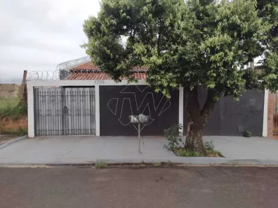 Casa com 2 Quartos à venda, 185m² no Jardim das Estações (Vila Xavier), Araraquara