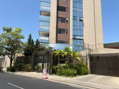 Apartamento com 6 Quartos para alugar, 308m² no Jóquei, Teresina