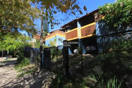 Casa de Condomínio com 3 Quartos à venda, 165m² no Jardim Sabará, Porto Alegre