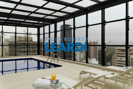Flat com 1 Quarto à venda, 45m² no Jardim Europa, São Paulo