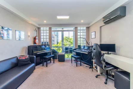 Sala Comercial à venda, 31m² no Petrópolis, Porto Alegre
