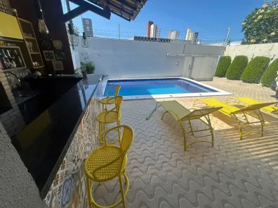 Casa com 4 Quartos à venda, 336m² no Papicu, Fortaleza