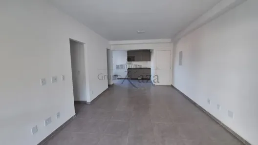 Apartamento com 3 Quartos para alugar, 102m² no Vila Aprazível, Jacareí