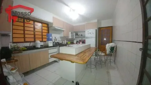 Sobrado com 3 Quartos à venda, 200m² no Vila Mangalot, São Paulo