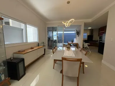 Casa de Condomínio com 3 Quartos à venda, 250m² no Urbanova VII, São José dos Campos