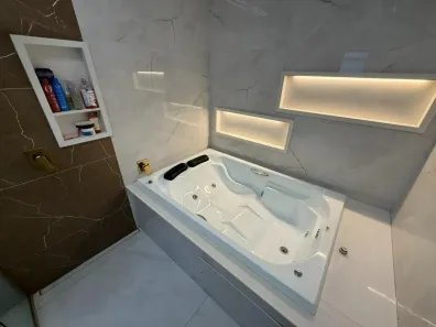 Casa com 4 Quartos à venda, 250m² no Condomínio do Lago 2ª Etapa, Goiânia
