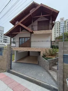 Casa com 4 Quartos à venda, 192m² no Itacorubi, Florianópolis