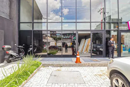 Ponto Comercial com 3 Quartos para alugar, 441m² no Chácara Gaivotas, São Paulo