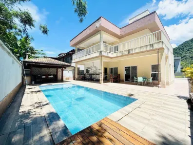 Casa de Condomínio com 4 Quartos à venda, 238m² no Lagoinha, Ubatuba