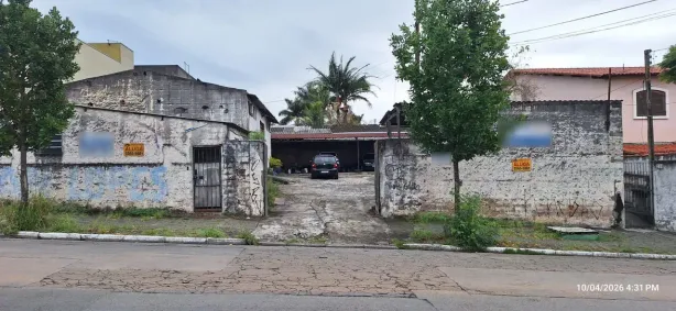Lote/Terreno com 1 Quarto à venda, 720m² no Cidade Ademar, São Paulo