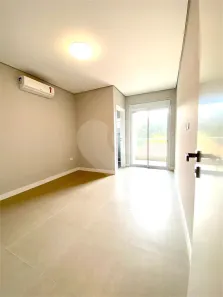 Sobrado com 3 Quartos à venda, 150m² no Jardim Pinheiros, São Paulo