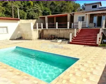 Fazenda/Sítio com 3 Quartos à venda, 10m² no Sorocamirim (Canguera), São Roque