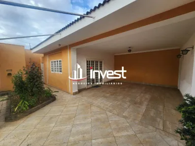 Casa com 6 Quartos para alugar, 420m² no Boa Vista, Uberaba