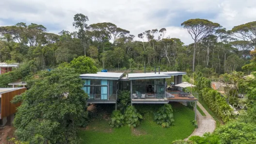 Casa de Condomínio com 4 Quartos à venda, 350m² no Itaipava, Petrópolis